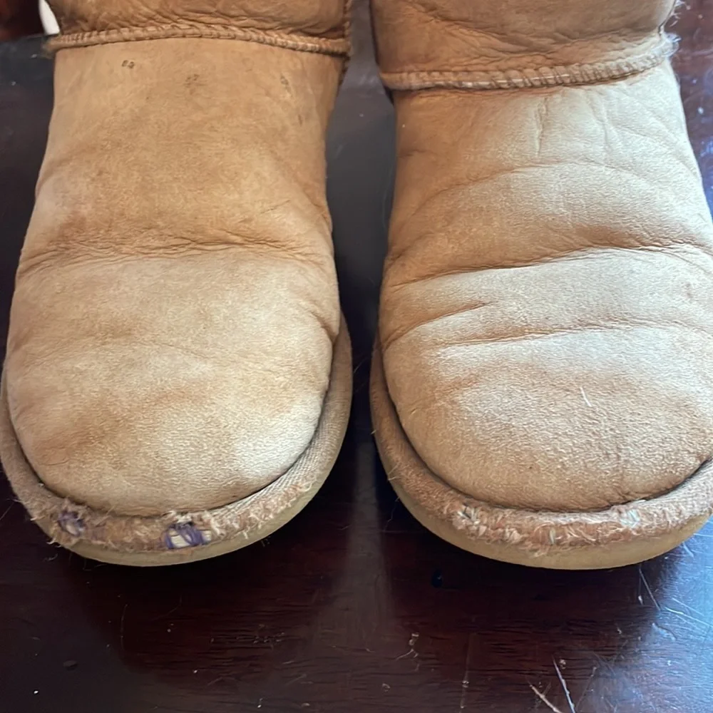 UGG Chestnut boots - Picture 2 of 5